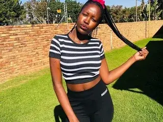 Free Porn Cam with FreakyMelanin18 - Streamate