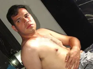 Watch Live Sex Cams with Jean_Smit - Streamate