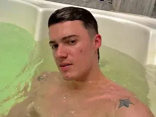 Sex Cam with KEN_FERRER - Streamate