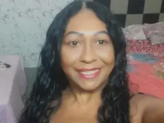 Free Porn Cam with Yessika_milf - Streamate