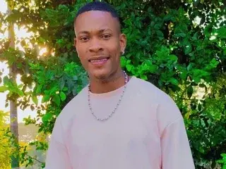 Adult Webcams with KinggFit - Streamate