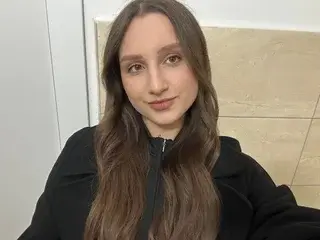 Sex Cam with TrishaGolden - Streamate