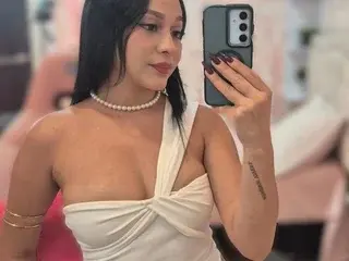 Live Porn with CandyyKissx - Streamate