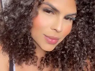Sex Chat with frizzymara - Streamate