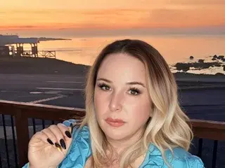 Free Porn Cam with TITANIC_TITS - Streamate