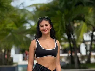 Watch Live Sex Cams with Im_Miia - Streamate