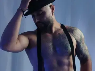 Best live sex cam show with Luke0099 - Streamate