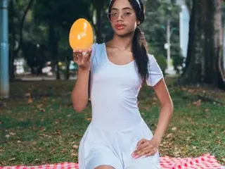 Best Webcam with BrizzaHolguin - Streamate