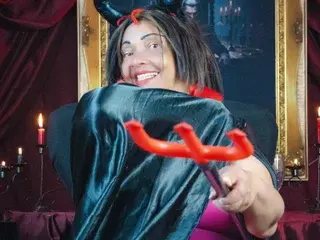 Sex Cam with MrsTommy - Streamate