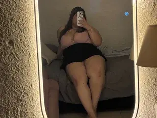 Private Sex Chat with ailynrouss - Streamate