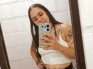 Adult Webcams with RileySweett - Streamate