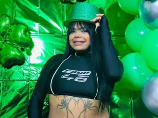 Adult Webcam with LunaFever69 - Streamate