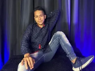 Live Sex with Haronhot69 - Streamate