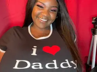 Live Sex Cam with BBWCHOCOCHYNA - Streamate