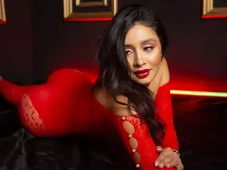 Free Porn Cam with LizyMilleren - Streamate