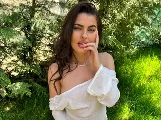 Sex Cam with Yasminaa - Streamate