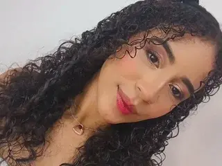 Live Sex Cam with EmyCarterr - Streamate