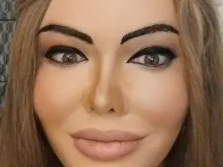 Sex Cam with HungNCurvy - Streamate