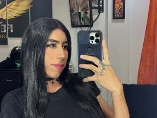 Private Sex Chat with JuliaBulette - Streamate