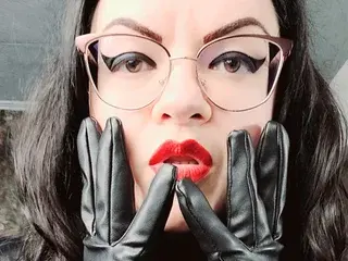 Sex Chat with MissLilianLestrange - Streamate