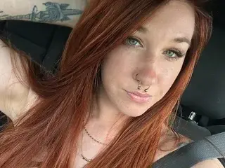 Free Live Porn with savannahsiren - Streamate