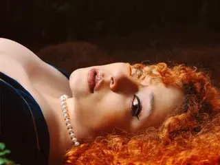 Live Sex with IsadiaRousso - Streamate
