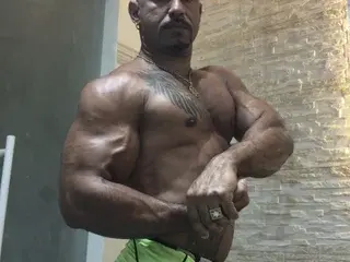 Sex Cam with apolobrasileiro - Streamate