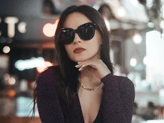 Free Live Porn with JessiAngelx - Streamate