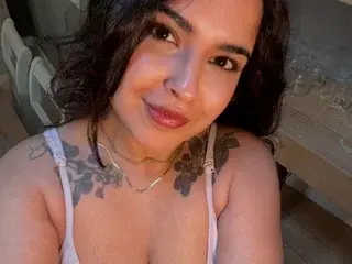 Live Porn with MayaPetite - Streamate