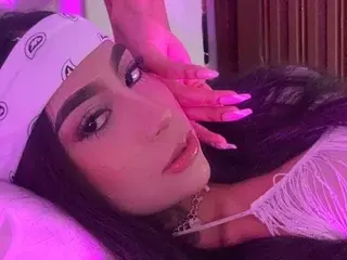 Best Webcam with CandyMarilyn - Streamate