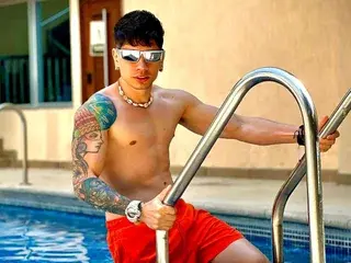 Sex Cam with Filoufitt - Streamate