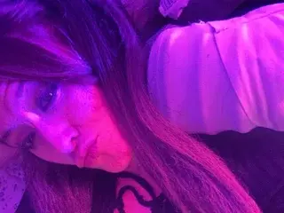 Adult Webcams with Darnette_Daisy - Streamate
