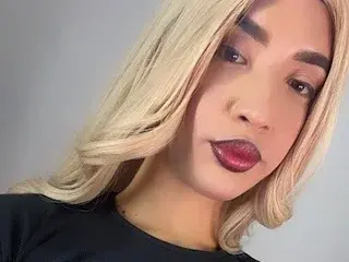 Live Sex with issabella98 - Streamate