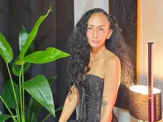 Adult Webcams with SamanttaLopez - Streamate