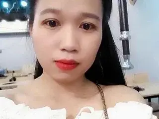 Free Porn Cam with Bellaa69 - Streamate