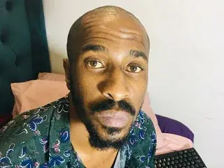 Nude Webcam with ThirdLegZAR - Streamate