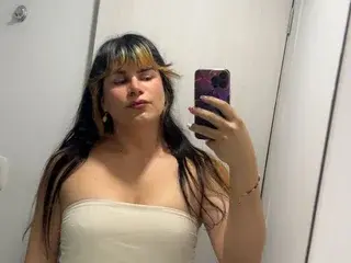 Live Porn with KarolJimenez - Streamate