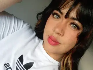 Watch Live Sex Cams with AliceTylor111 - Streamate
