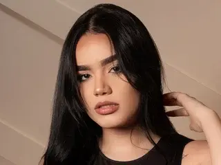 Watch Live Sex Cams with HannaValencia - Streamate