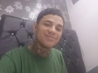 Sex Cam with exotic_hot_couple - Streamate