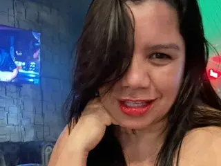 Sex Cam with MatureAnika - Streamate