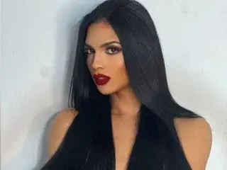 Free Porn Cam with IsabellaDollx - Streamate