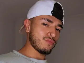 Live Sex Cam with Prometeo_46 - Streamate