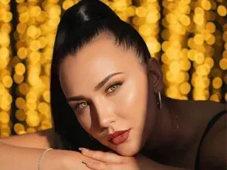 Nude Webcam with EvangelineTaylor - Streamate