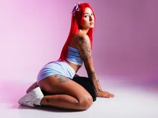 Adult Webcams with MelanyHarperr - Streamate