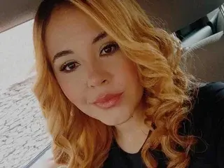 Nude Webcam with KarlaVegaa - Streamate