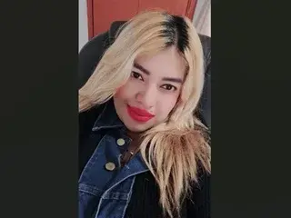 Adult Video Chat with LadyBigTitts - Streamate