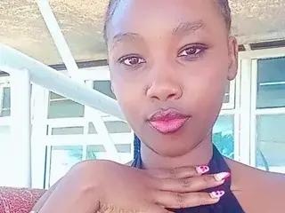 Nude Webcam with Hotblissxx - Streamate