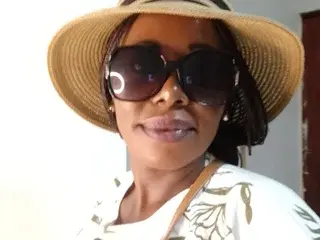 Best live sex cam show with Bustymandy49 - Streamate