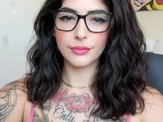 Adult Webcam with TaliMajesty - Streamate